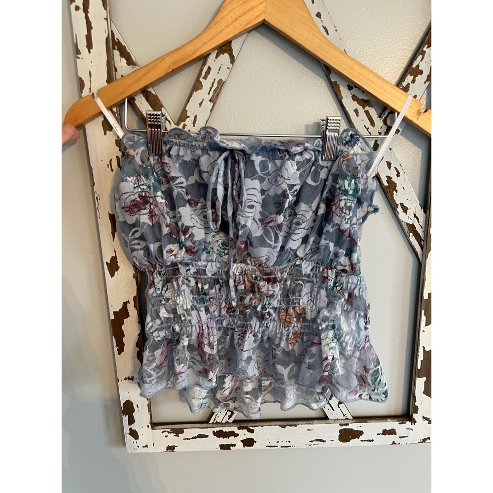 Lulus Strapless Top Lace Floral Size Medium NWT‎